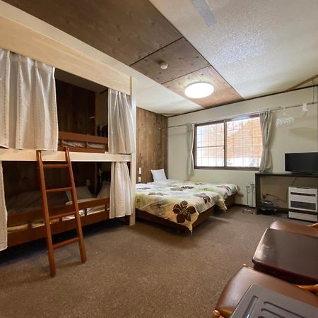 Hareruya Bed & Breakfast Хакуба Екстериор снимка